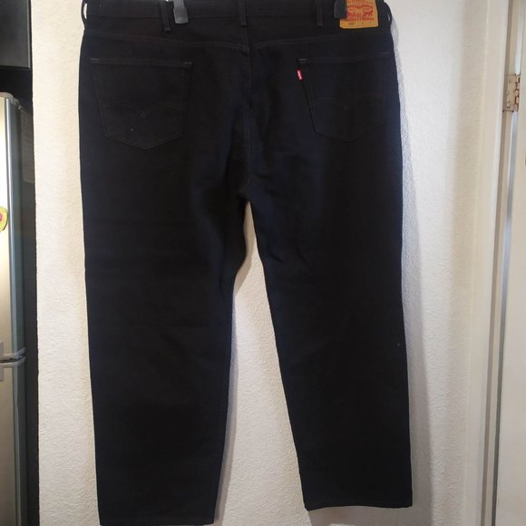 Like new Levi’s Men 550 Black Denim Jeans Size 50 waist by 30 - Picture 4 of 13
